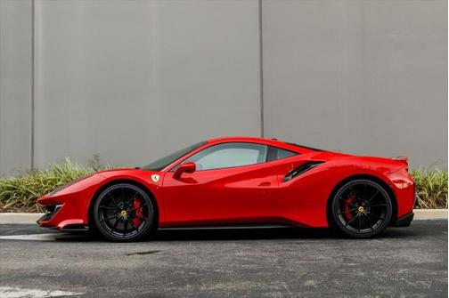 2019 Ferrari 488 Pista Base