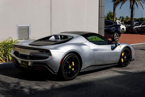 2024 Ferrari 296 GTS 