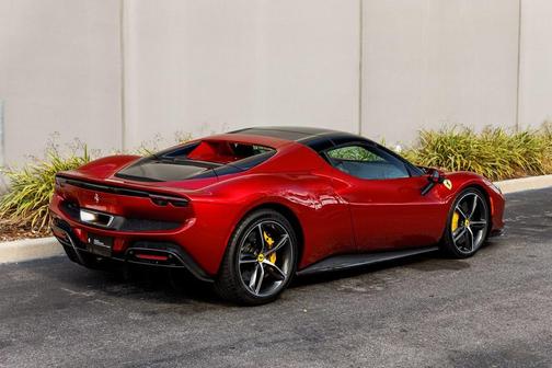 2024 Ferrari 296 GTS 