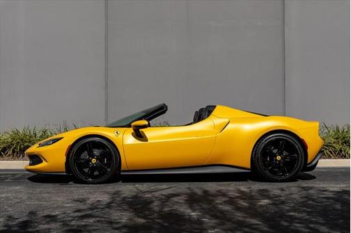 2024 Ferrari 296 GTS