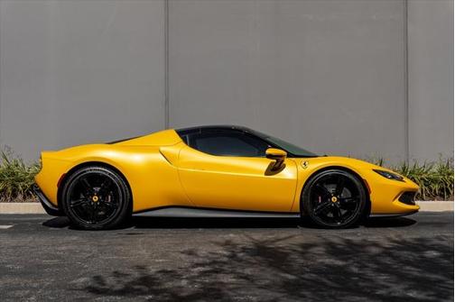 2024 Ferrari 296 GTS