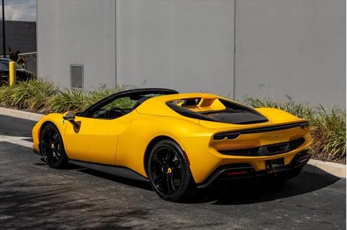 2024 Ferrari 296 GTS