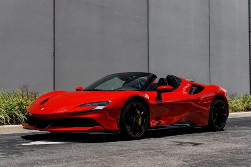 2023 Ferrari SF90 Spider Base