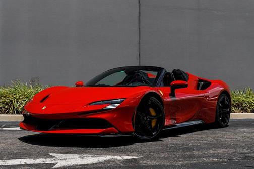 2023 Ferrari SF90 Spider Base