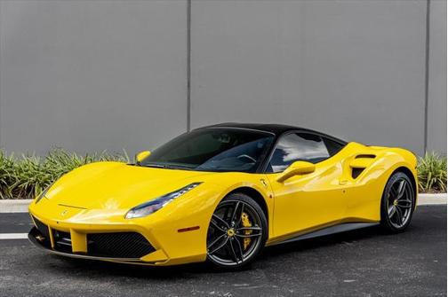 2016 Ferrari 488 GTB Base