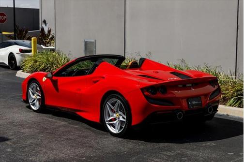 2022 Ferrari F8 Spider Base