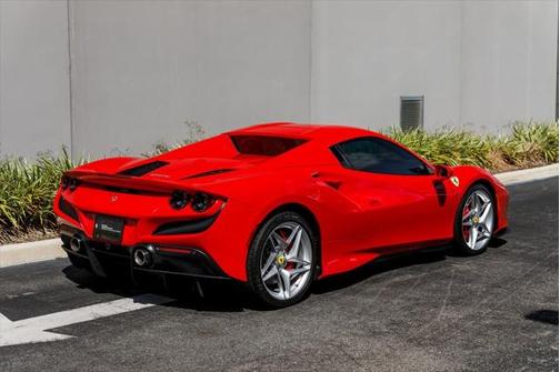 2022 Ferrari F8 Spider Base