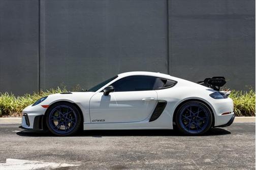 2024 Porsche 718 Cayman GT4 RS