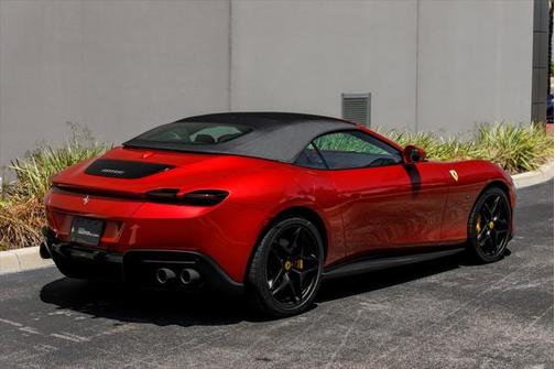 2024 Ferrari Roma Spider