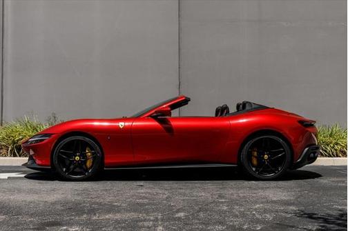2024 Ferrari Roma Spider