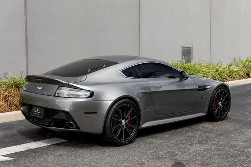 2015 Aston Martin V12 Vantage S Base