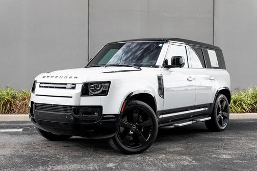 2023 Land Rover Defender 110 V8