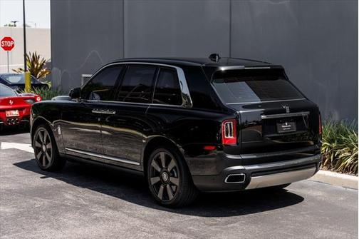 2022 Rolls-Royce Cullinan Base
