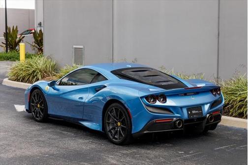 2022 Ferrari F8 Tributo Base