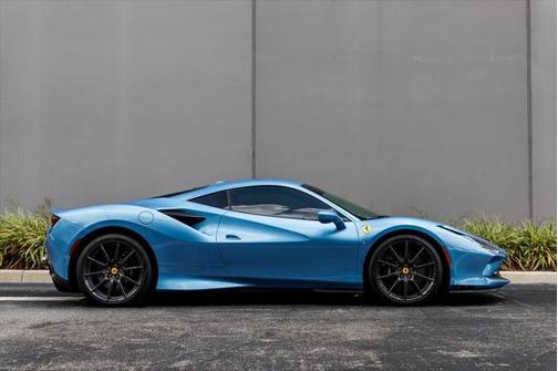 2022 Ferrari F8 Tributo Base