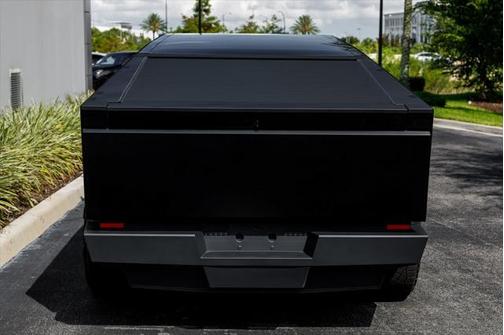 2024 Tesla Cybertruck All-Wheel Drive