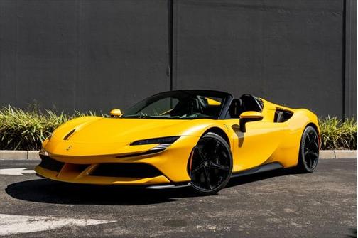 2024 Ferrari SF90 Spider Base
