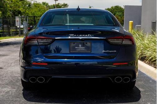 2022 Maserati Quattroporte Modena
