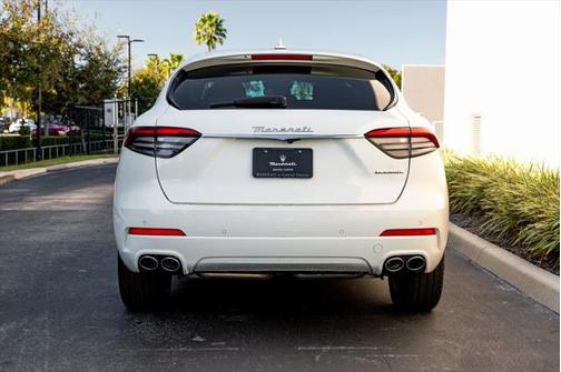 2023 Maserati Levante GT