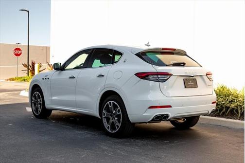 2023 Maserati Levante GT