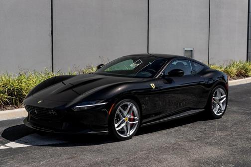 2024 Ferrari Roma Base