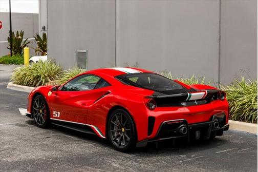 2020 Ferrari 488 Pista Base