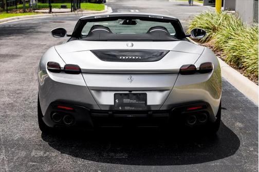 2024 Ferrari Roma Base