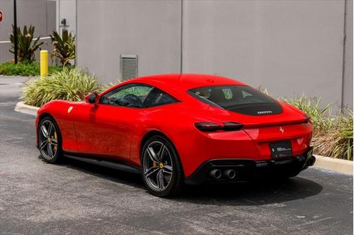 2023 Ferrari Roma Base