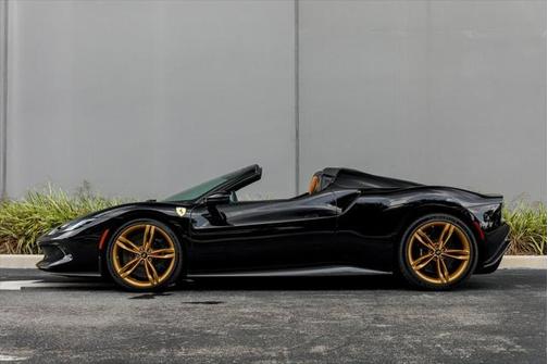 2025 Ferrari 296 GTS Base