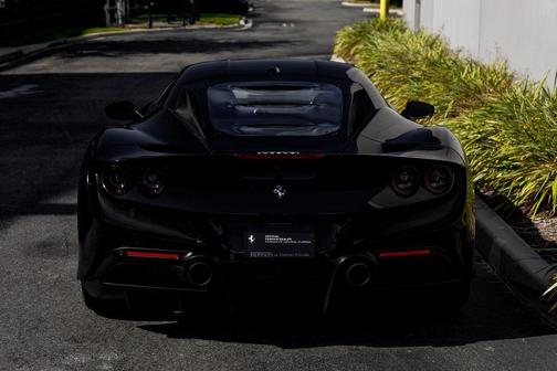 2021 Ferrari F8 Tributo Base