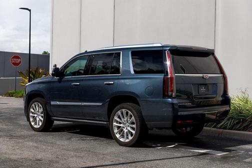 2019 Cadillac Escalade Premium Luxury