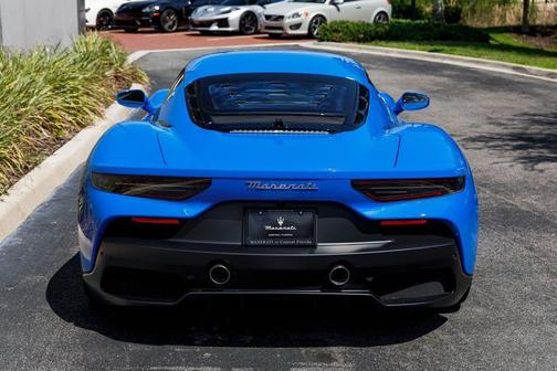 Blu Infinito 2022 Maserati MC20 Base
