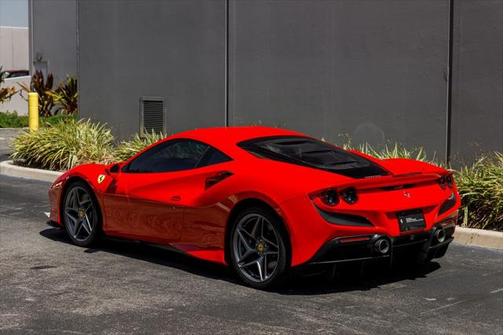 2020 Ferrari F8 Tributo Base