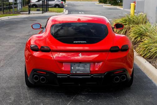 2022 Ferrari Roma 