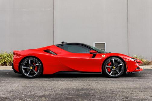 2021 Ferrari SF90 Stradale Base