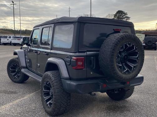 2018 Jeep Wrangler Unlimited Sahara