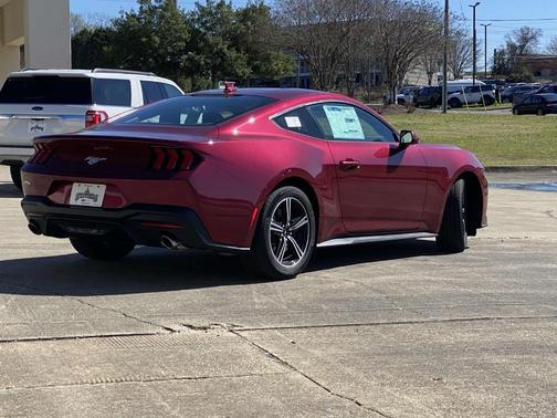 2025 Ford Mustang EcoBoost