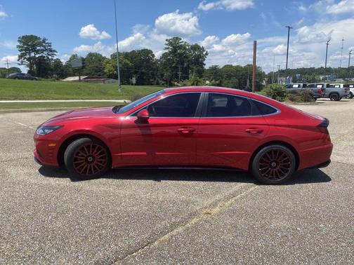 2021 Hyundai SONATA SEL