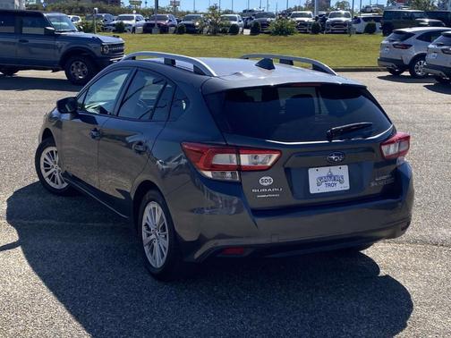 2018 Subaru Impreza 2.0i Premium