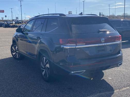 2024 Volkswagen Atlas 2.0T SE