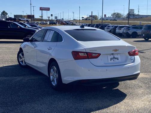 2023 Chevrolet Malibu 1LS