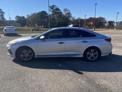 2018 Hyundai SONATA Sport+