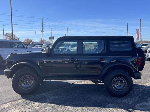 Shadow Black 2025 Ford Bronco Base