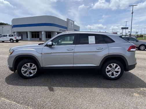 Pyrite Silver Metallic 2020 Volkswagen Atlas Cross Sport 2.0T S
