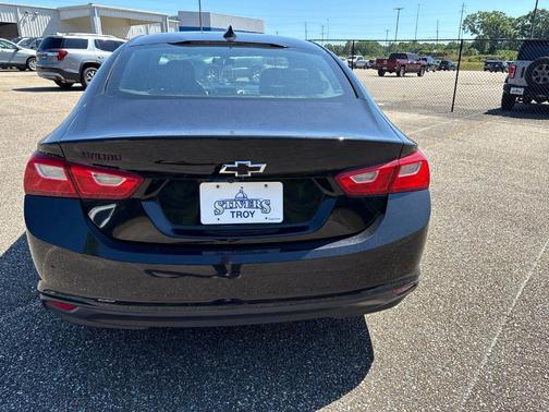 Mosaic Black Metallic 2016 Chevrolet Malibu 1LT
