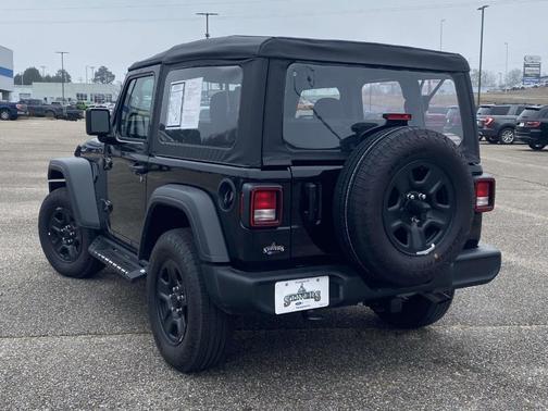 2025 Jeep Wrangler Sport