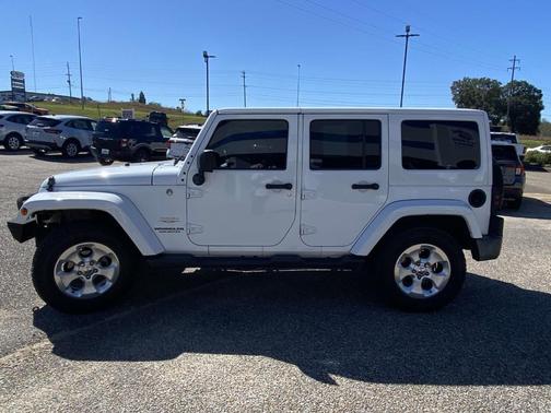 2015 Jeep Wrangler Unlimited Sahara