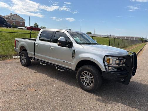 Ingot Silver 2019 Ford F-250 Lariat