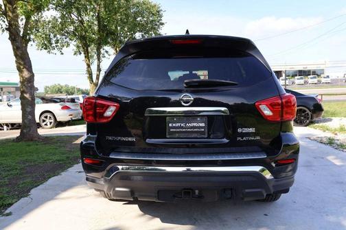 2019 Nissan Pathfinder Platinum