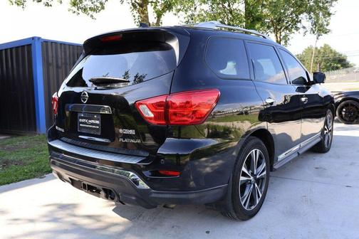 2019 Nissan Pathfinder Platinum